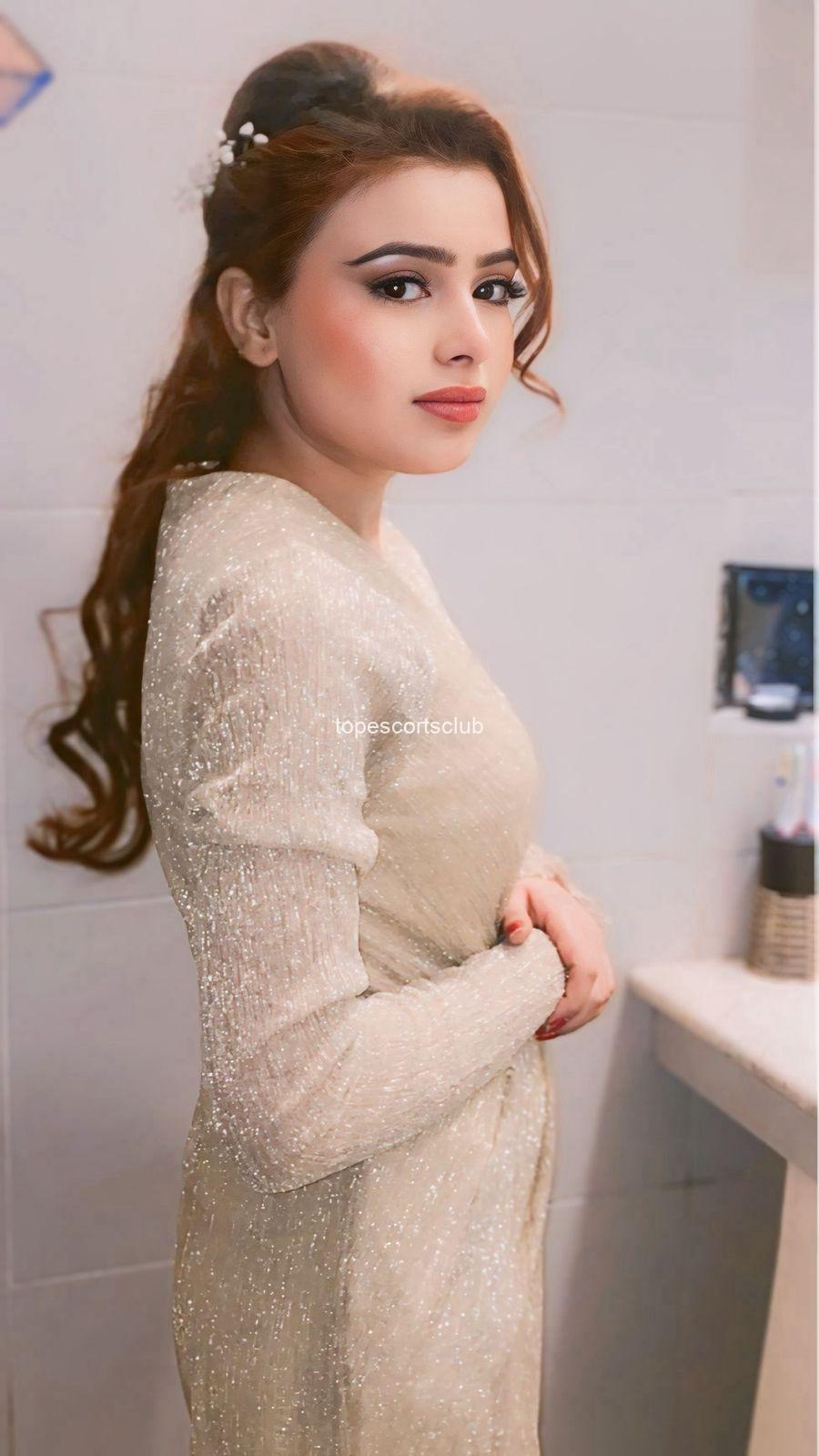 Rema +92325 8111081 Escort Karachi